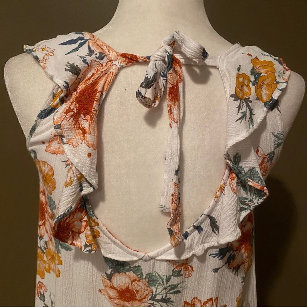 Altar’d State Sleeveless Shirt - Picture 6 of 11